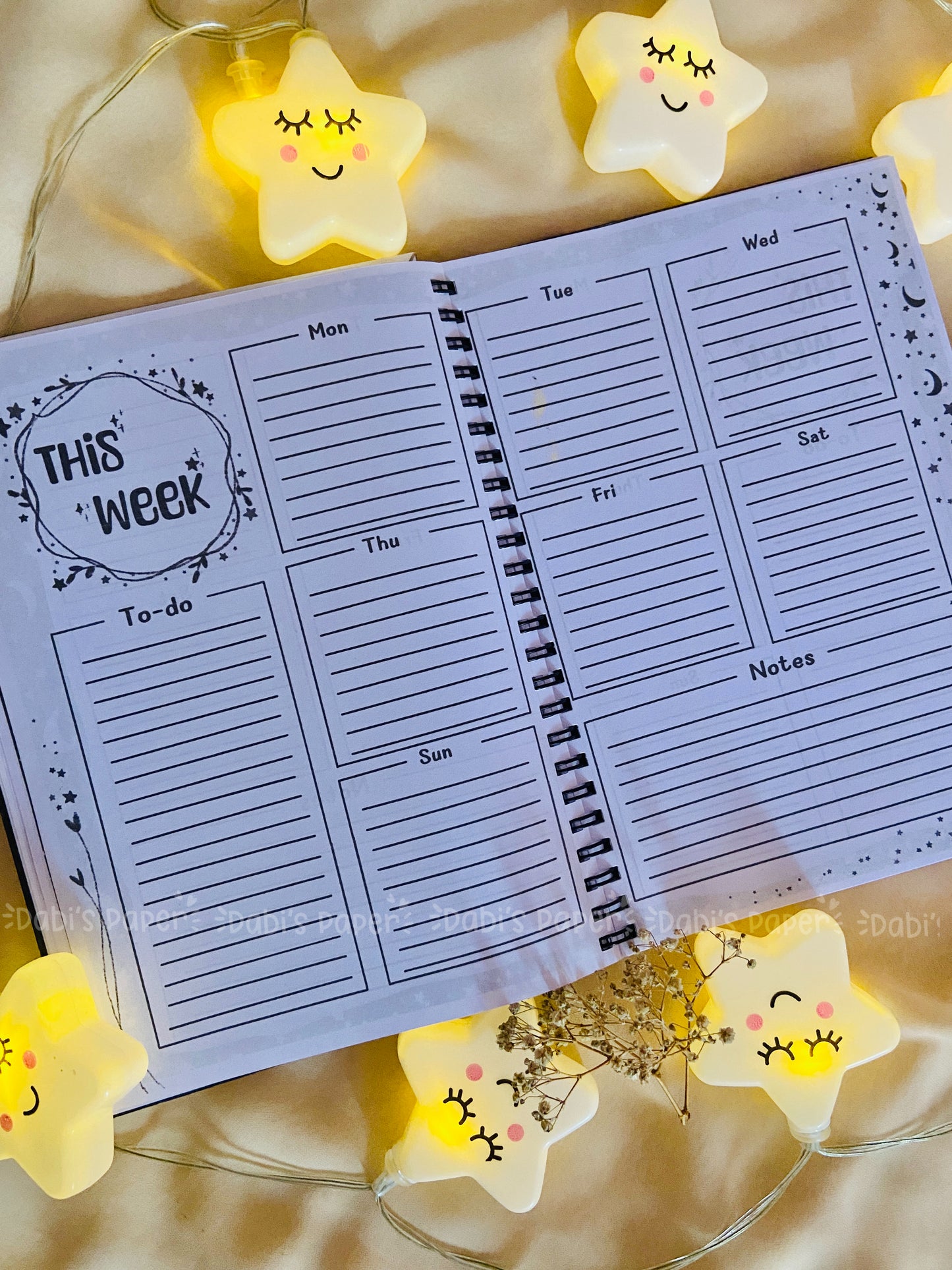 Lunar Weekly Planner