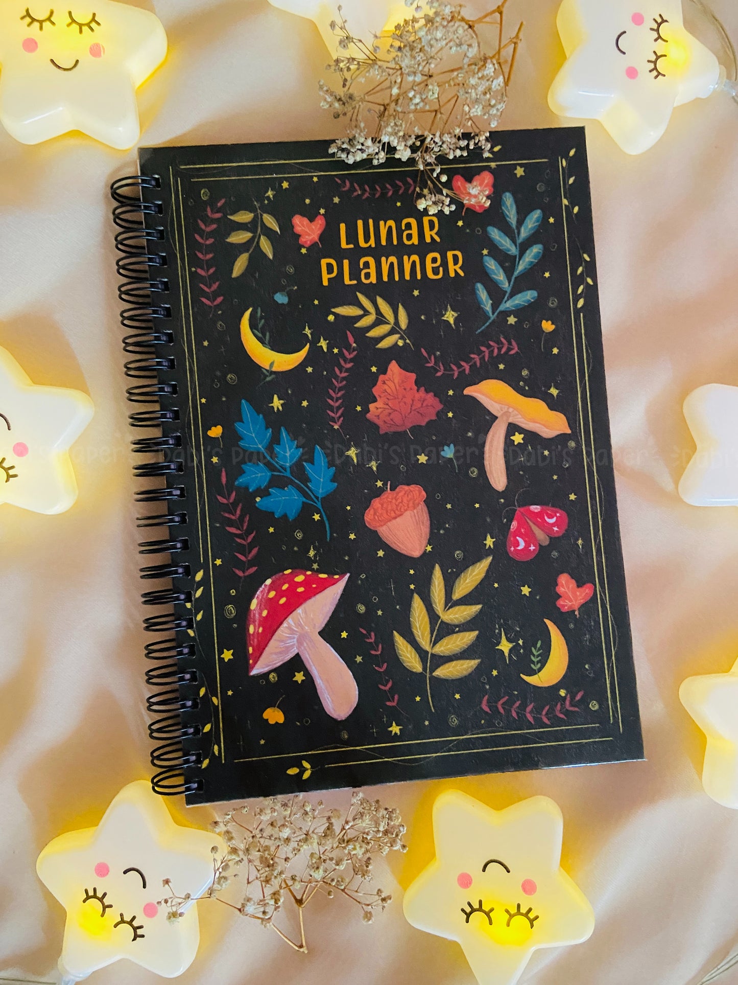 Lunar Weekly Planner